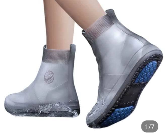 PROTEGE CHAUSSURES IMPERMEABLES EN PVC REUTILISABLES ET DURABLE POUR LES JOURS DE PLUIE ET AUTRES