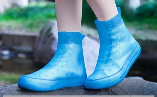 PROTEGE CHAUSSURES IMPERMEABLES EN PVC REUTILISABLES ET DURABLE POUR LES JOURS DE PLUIE ET AUTRES